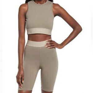 FEAR OF GOD ESSENTIALS Sport Stretch Cotton Biker Shorts - Desert Taupe